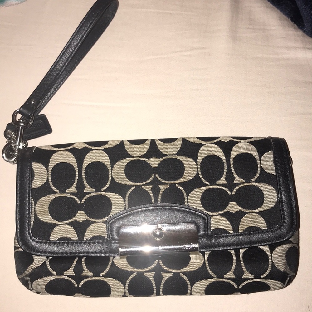 Black Coach wristlet